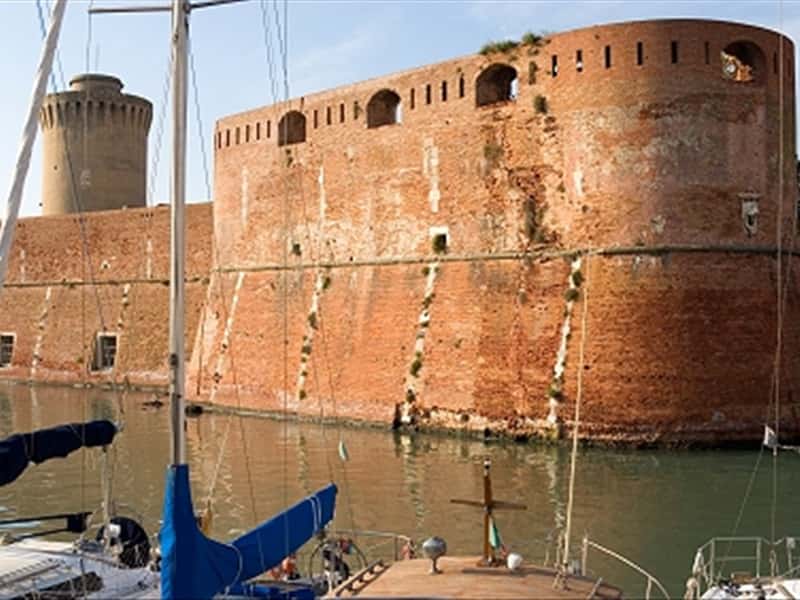 Antico Forte Livoro Italia - Old Fortress, Livorno, Italy.