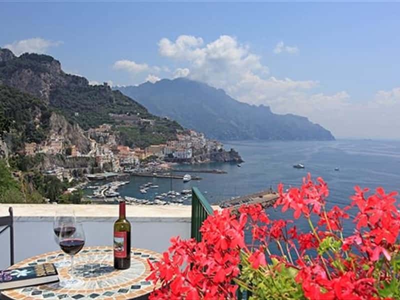 Vista su Amalfi - Amalfi View